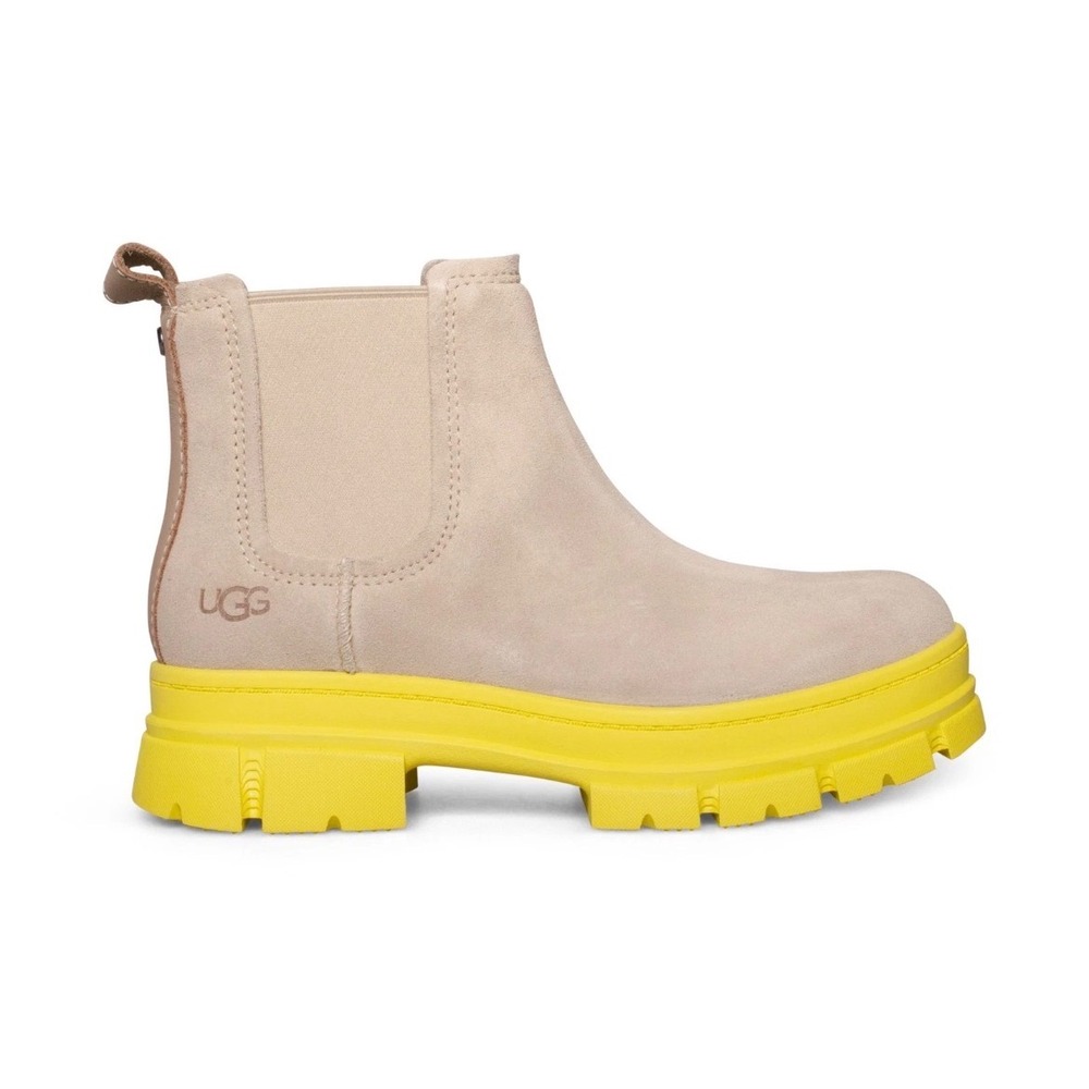 UGG Ashton Chelsea Boots Women's 7 Sand Canary Yellow Waterproof Suede Platform